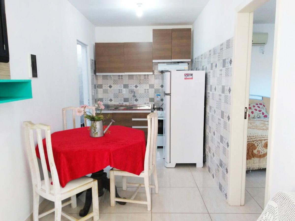 Residencial Lilly - Aptos De 1 E 2 Dorm. * Florianopolis