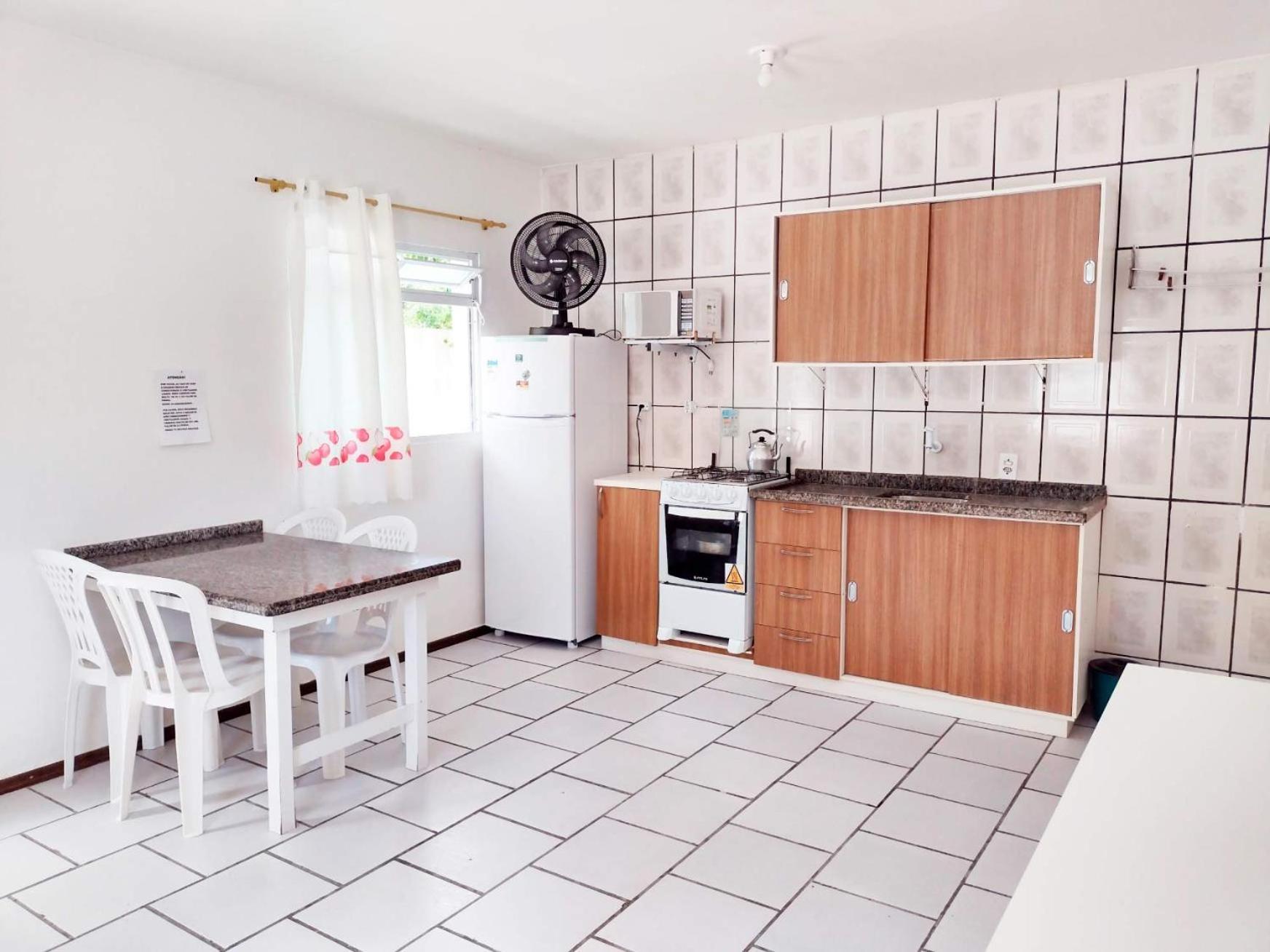 Residencial Lilly - Aptos De 1 E 2 Dorm. Apartment Florianopolis