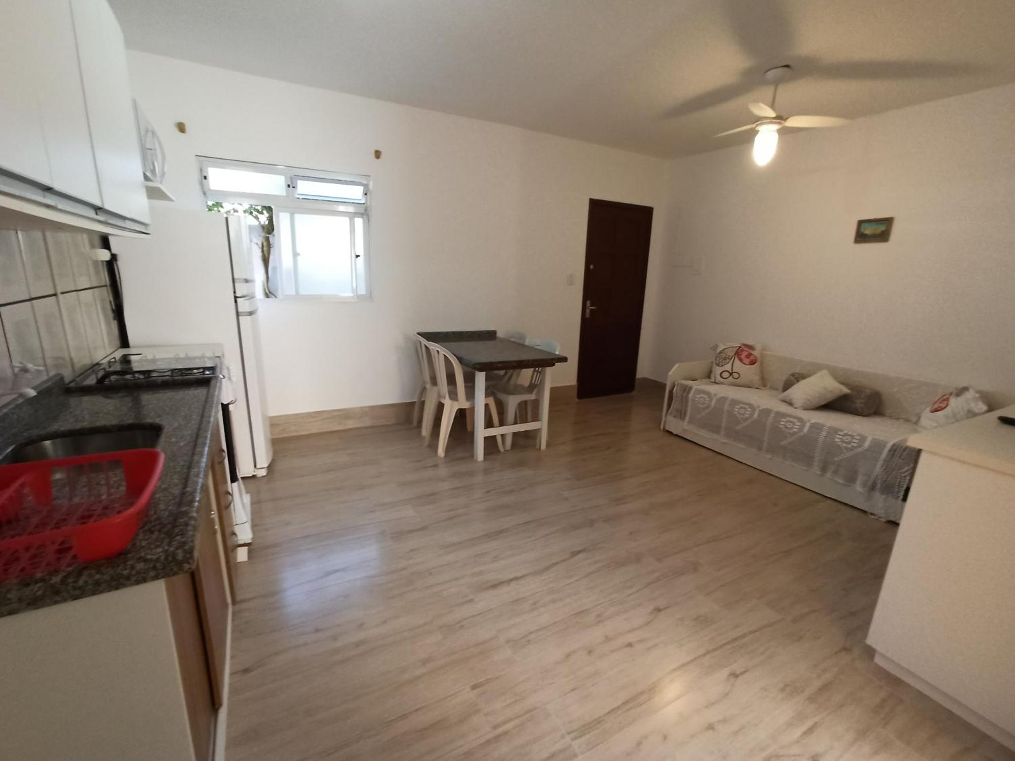 Residencial Lilly - Aptos De 1 E 2 Dorm. Florianopolis