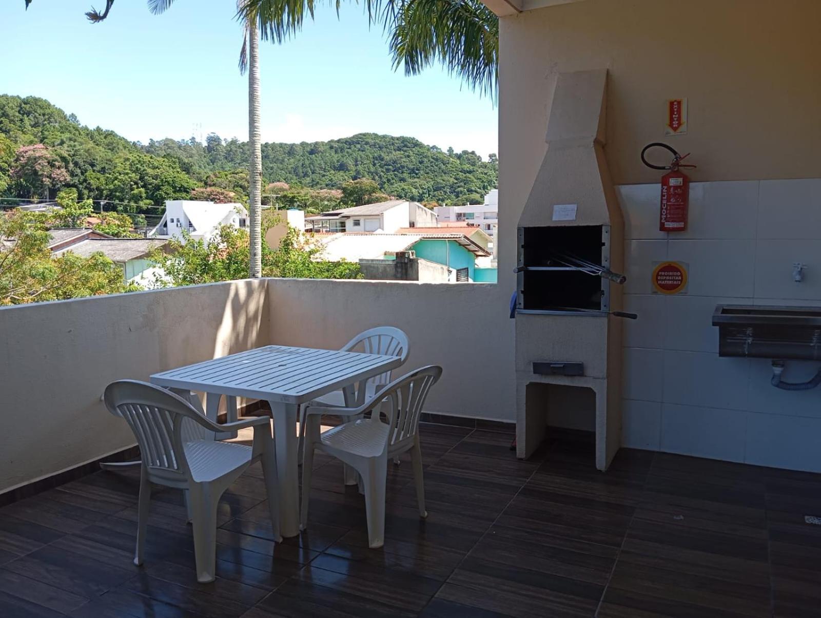 Apartment Residencial Lilly - Aptos De 1 E 2 Dorm. Florianopolis