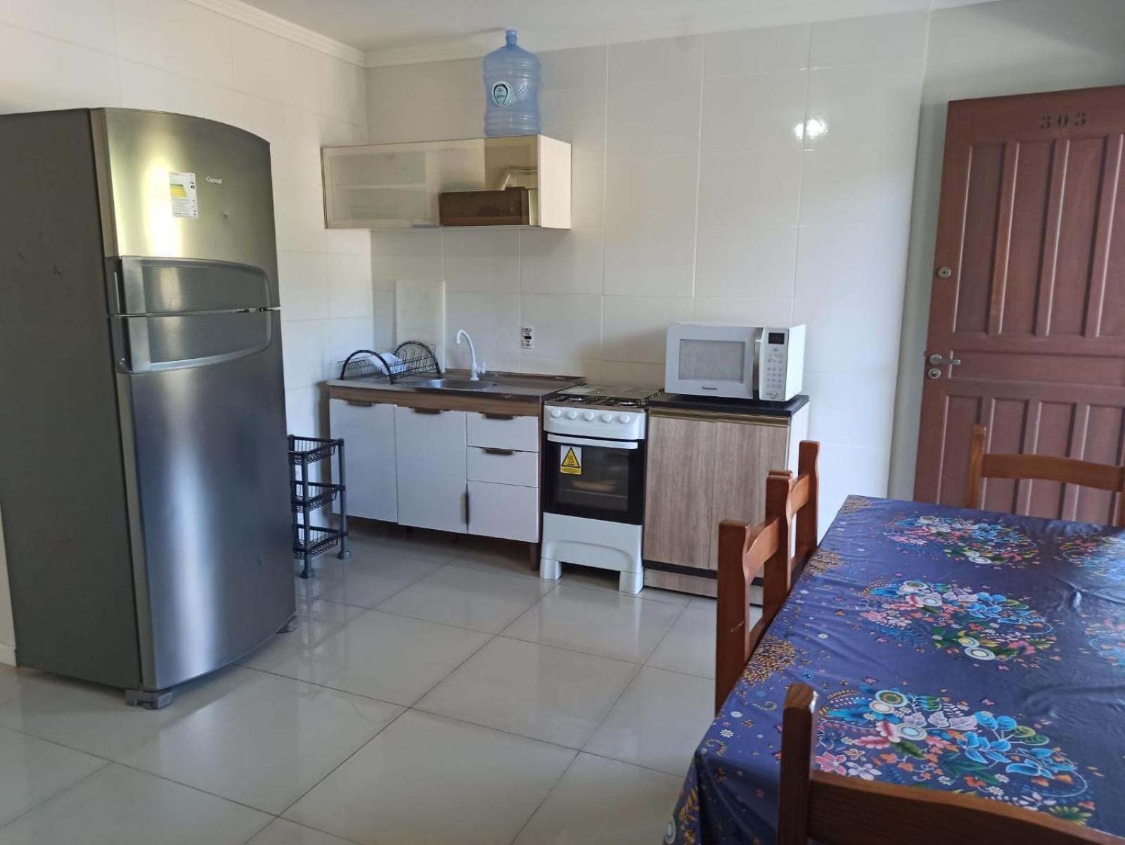 Residencial Lilly - Aptos De 1 E 2 Dorm. Florianopolis